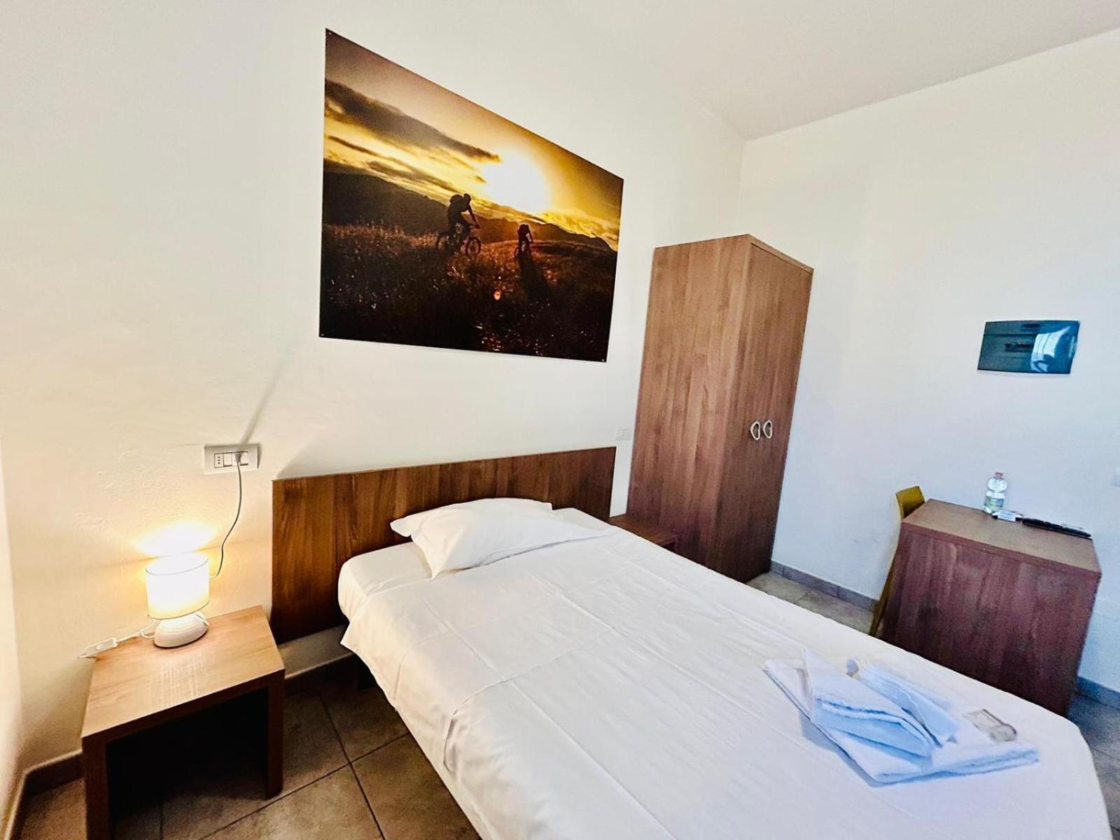 Hotel Bed & Bike Cesena Dış mekan fotoğraf